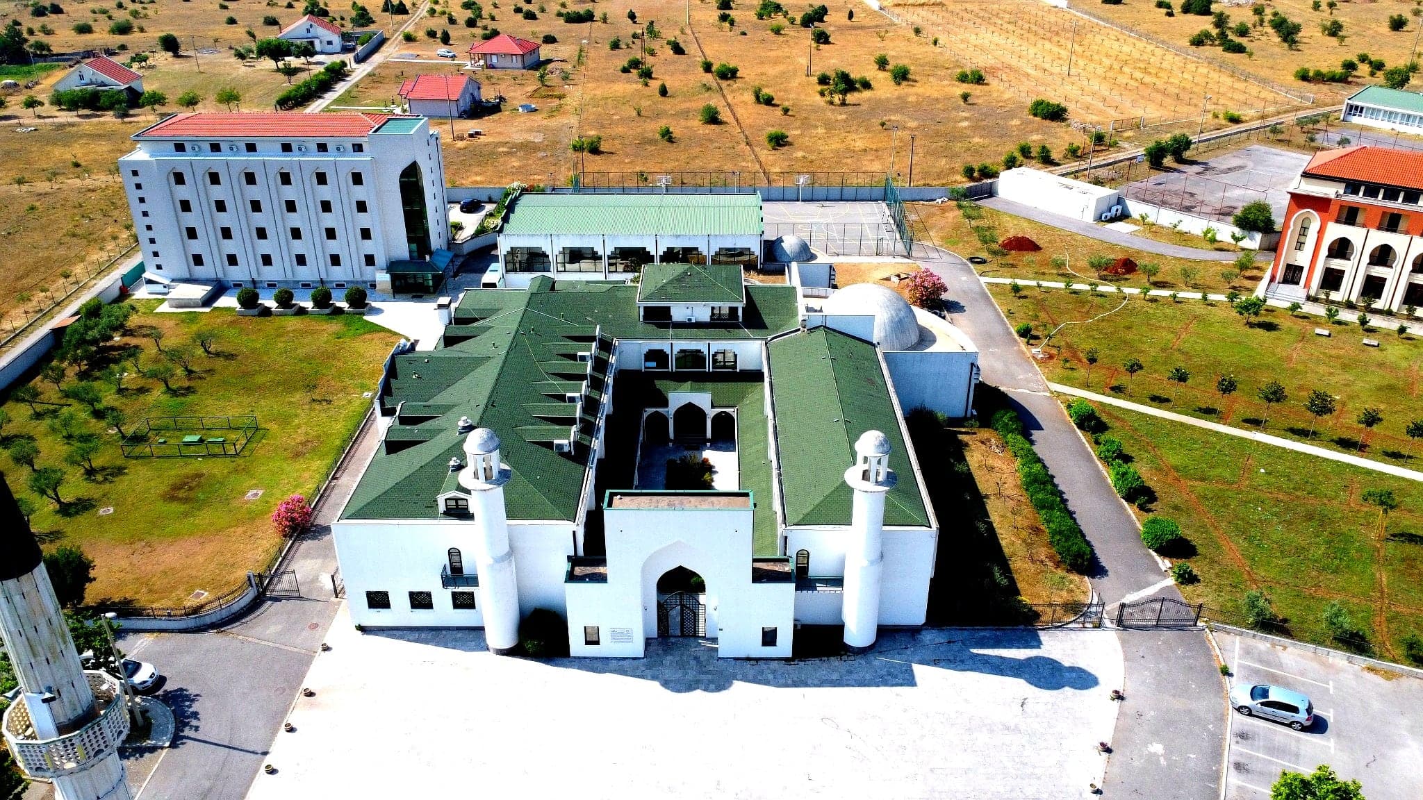 Pogled iz zraka na kompleks Medrese